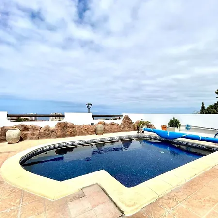 Villa With Bbq, Private Heated Pool In Tenerife South Costa Adeje (Tenerife)