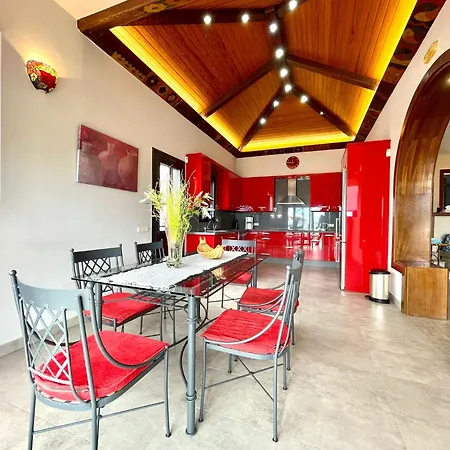 Villa With Bbq, Private Heated Pool In Tenerife South *