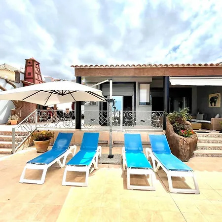 With Bbq, Private Heated Pool In Tenerife South Villa Costa Adeje (Tenerife)
