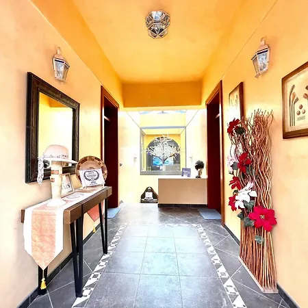 With Bbq, Private Heated Pool In Tenerife South Villa Costa Adeje (Tenerife)