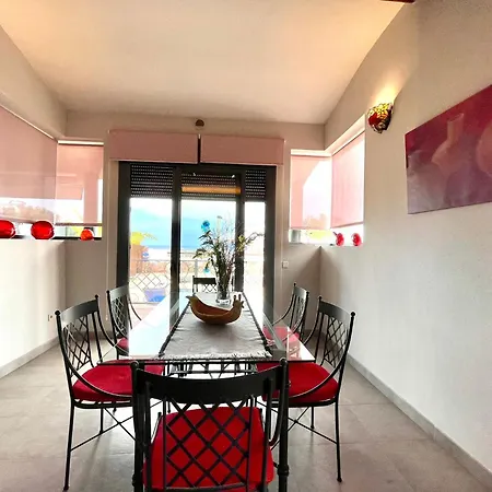 Villa With Bbq, Private Heated Pool In Tenerife South